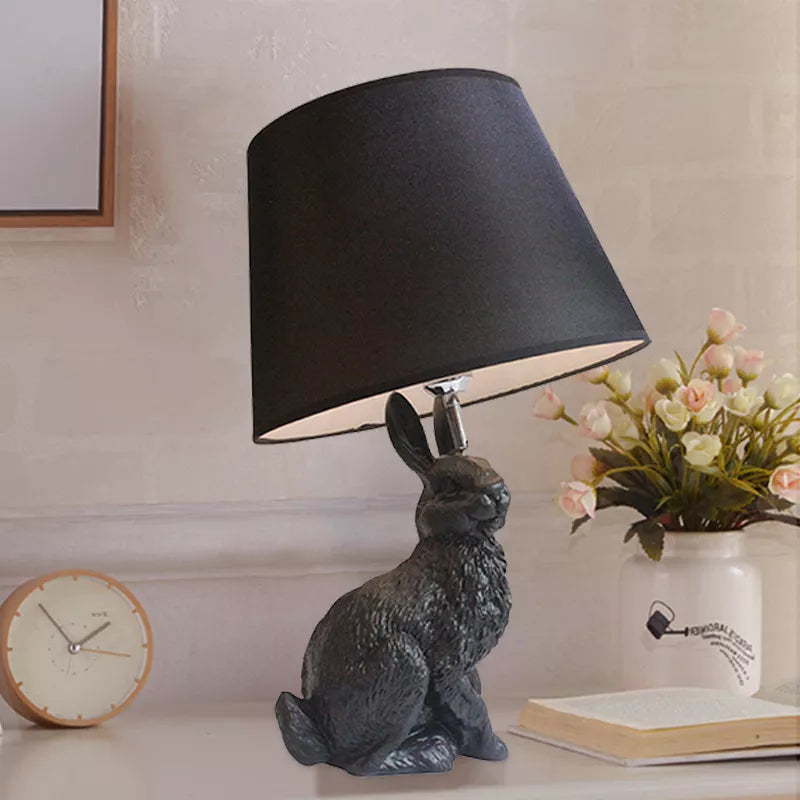 Επιτραπέζιο φωτιστικό μοντέρνο Creative Resin Rabbit