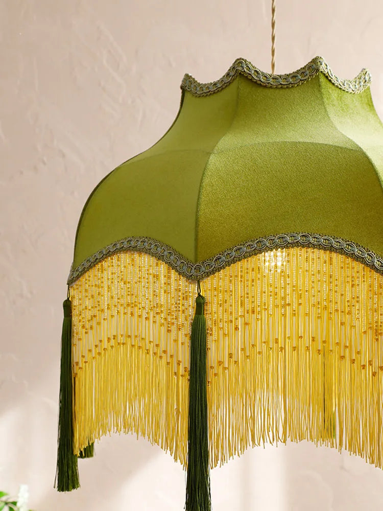 vintage γαλλικός πολυέλαιος led βελούδινες χρυσές φούντες