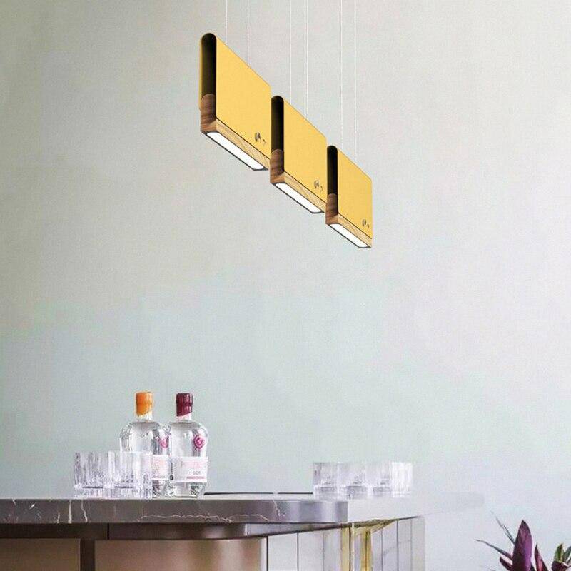 Στρογγυλός καθρέφτης τοίχου από ρατάν 40εκ