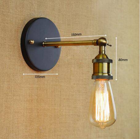 Χρυσό μεταλλικό φωτιστικό τοίχου σε βιομηχανικό στυλ