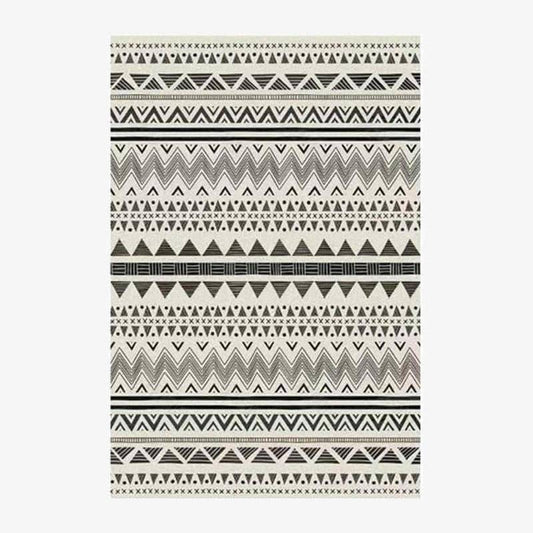 Ορθογώνιο χαλί με μαύρα και πράσινα γεωμετρικά σχέδια σε στυλ Keecy