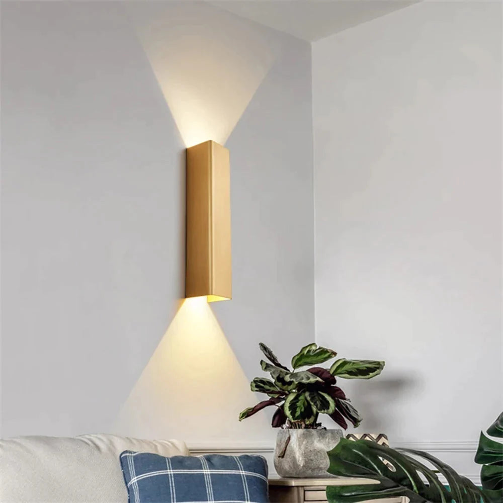 Μοντέρνο εσωτερικό φωτιστικό τοίχου LED Αλουμίνιο Φωτιστικό σπιτιού Φωτιστικά τοίχου Υπνοδωμάτιο Σαλόνι Διακόσμηση διάδρομου διαδρόμου LED Φωτιστικό τοίχου