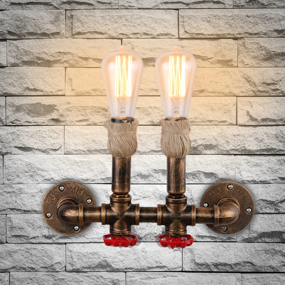Ρετρό βιομηχανικό σίδερο τοίχου σοφίτας