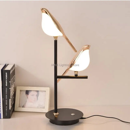 Creative Magpie Bird κρεμαστά φωτιστικά Απλό σαλόνι Εστιατόριο Φωτιστικό δαπέδου μελέτης Home Πολυέλαιος οροφής LED πολυτελείας