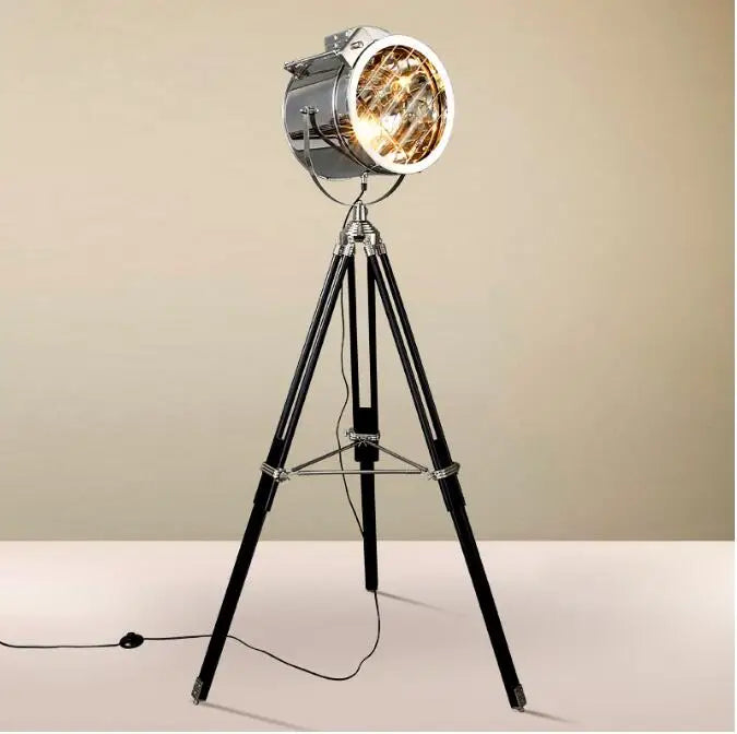 American Industrial Retro Vintage Led Φωτιστικό δαπέδου με τρίποδο