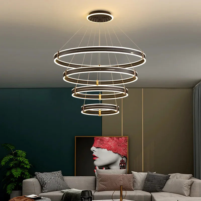 Πολυέλαιος πολυτελείας με ντιζάιν δαχτυλίδι πίσω