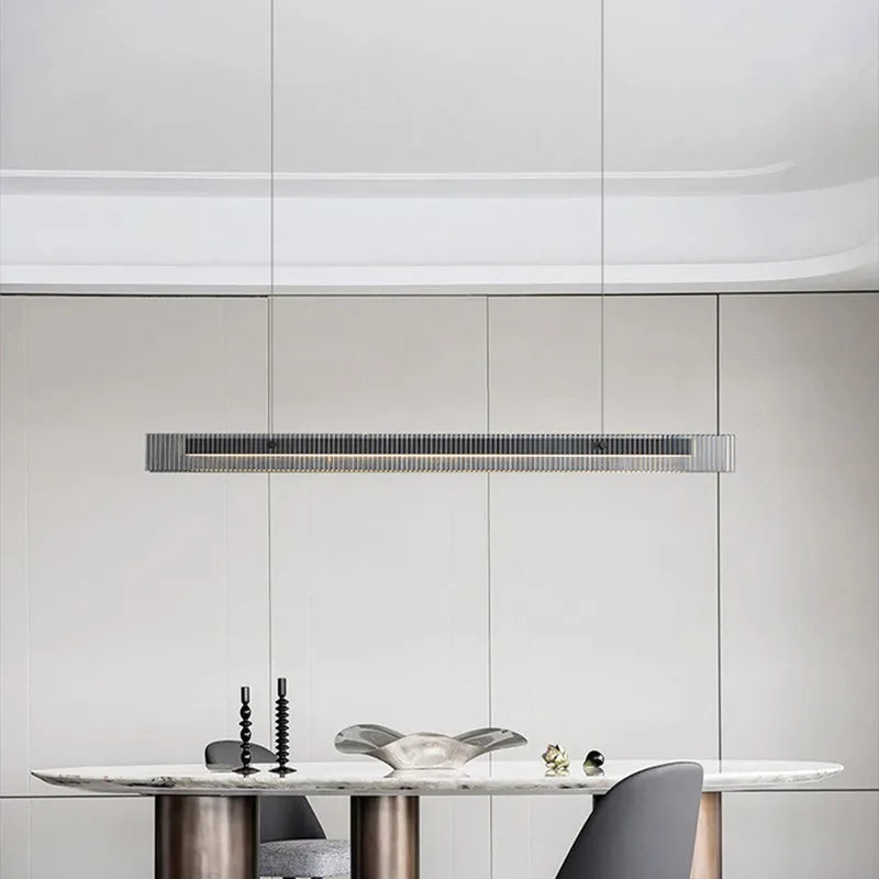 Πολυέλαιος σχεδιαστής πολυτελείας από ανοξείδωτο ατσάλι και κρυστάλλινη μινιμαλιστική μακριά λωρίδα